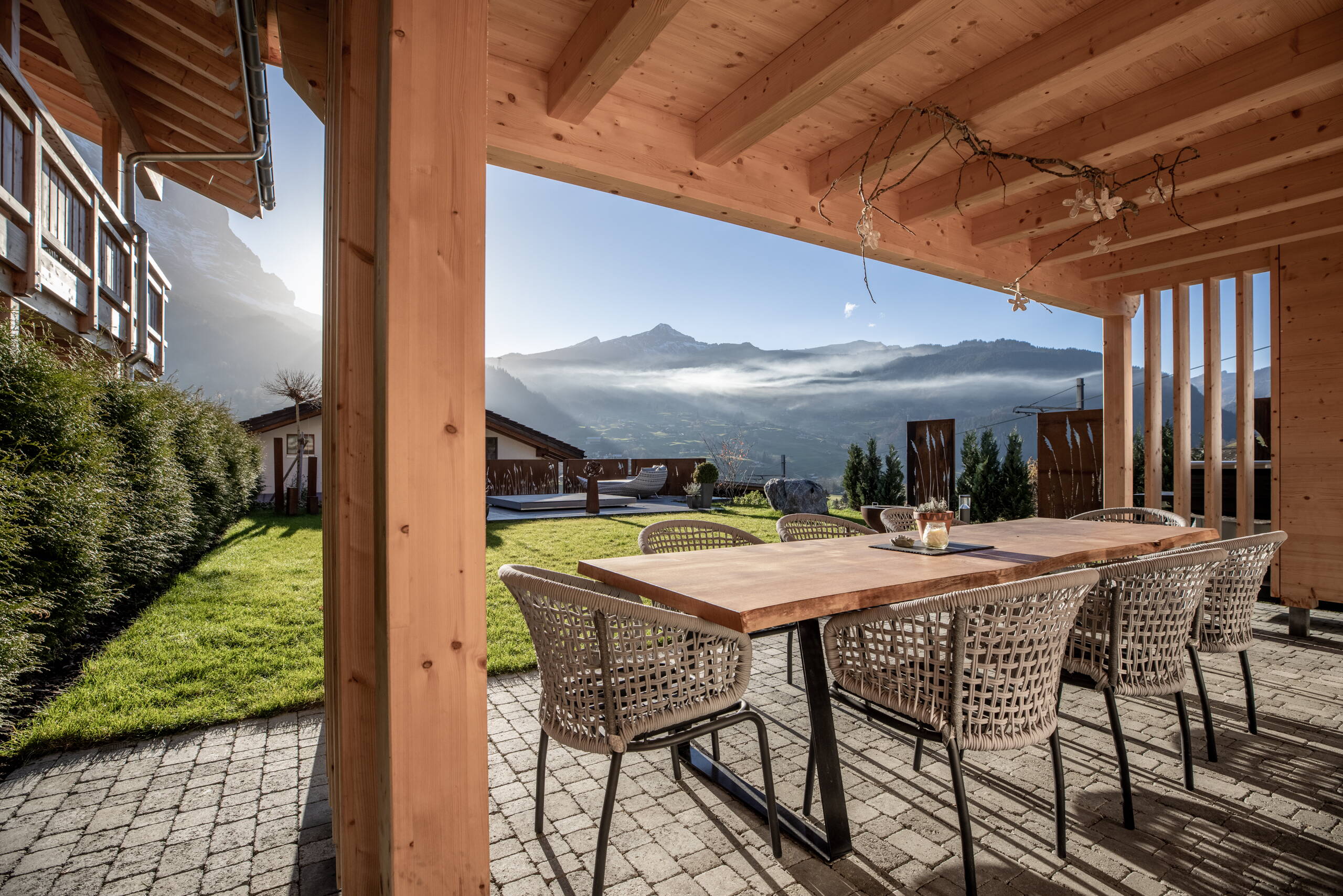 Gartentisch | Holzkreation Schmid Grindelwald