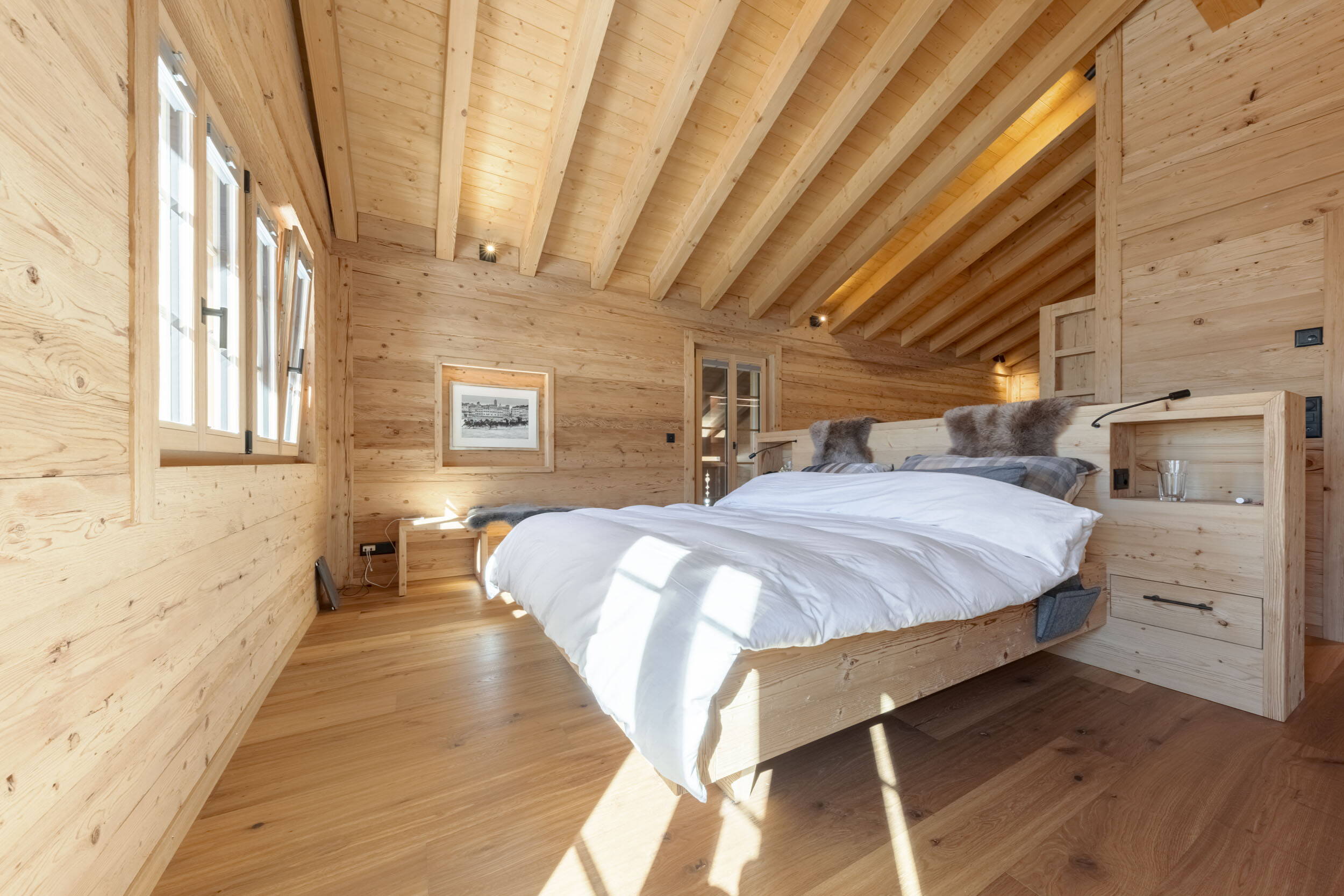 Innenausbau in Altholz | Holzkreation Schmid Grindelwald